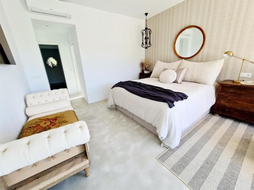 4 bedroom Semi-detached Villa for rent in Ojen with pool garage - € 5,900 (Ref: 8569550)