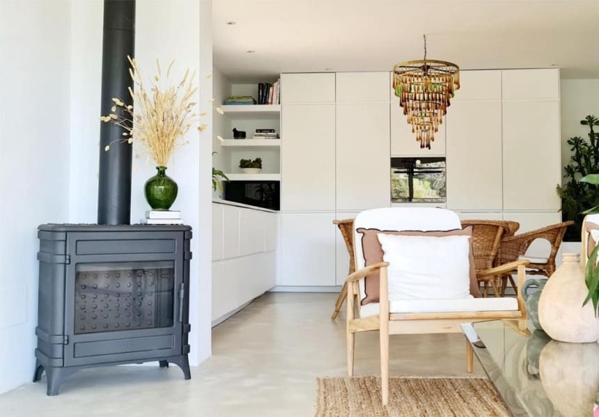 4 bedroom Semi-detached Villa for rent in Ojen with pool garage - € 5,900 (Ref: 8569550)