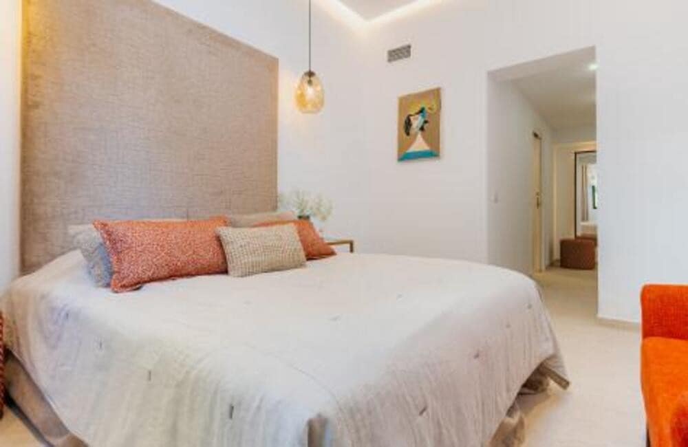 5 soveværelse Byhus til leje i Guadalmina med garage - € 7.000 (Ref: 8572014)