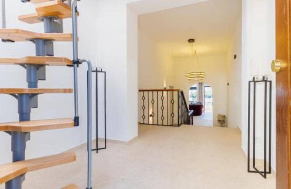 5 soveværelse Byhus til leje i Guadalmina med garage - € 7.000 (Ref: 8572014)