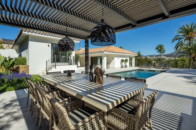 5 soverom Villa til salgs i Las Brisas, Marbella med svømmebasseng garasje - € 6 900 000 (Ref: 8573792)