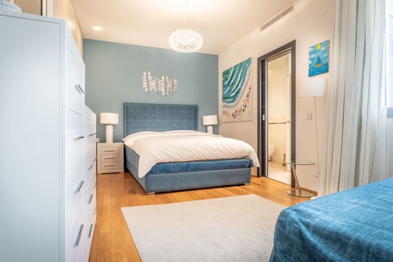 2 chambre Maison de Ville à vendre à Marbella avec piscine garage - 1 490 000 € (Ref: 8579339)