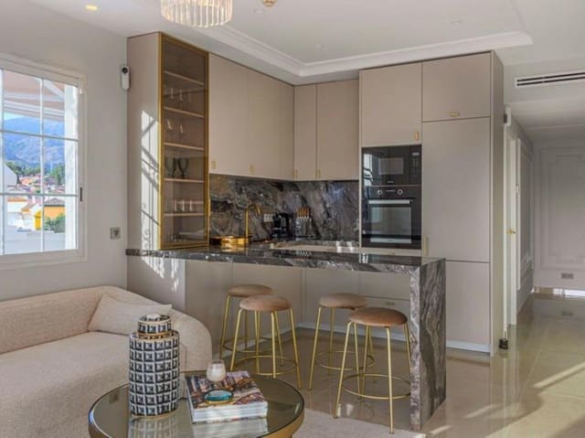 2 camera da letto Attico da affittare in Playa Bajadilla - Puertos, Marbella con piscina garage - 6.000 € (Rif: 8587930)