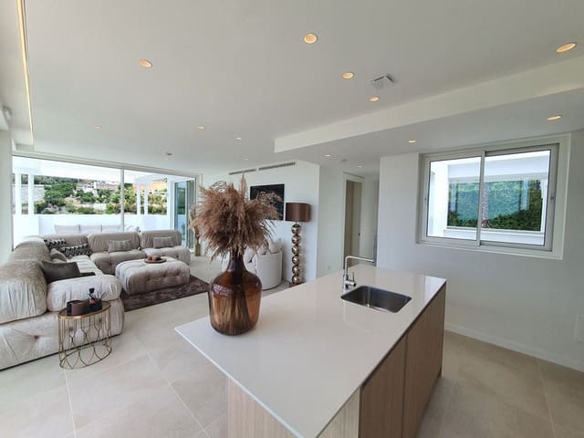 3 quarto Penthouse para venda em Ojen com piscina garagem - 949 000 € (Ref: 8594693)