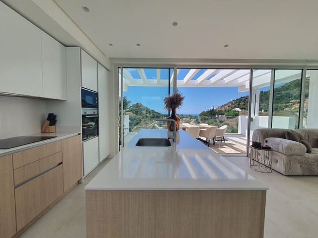 3 quarto Penthouse para venda em Ojen com piscina garagem - 949 000 € (Ref: 8594693)