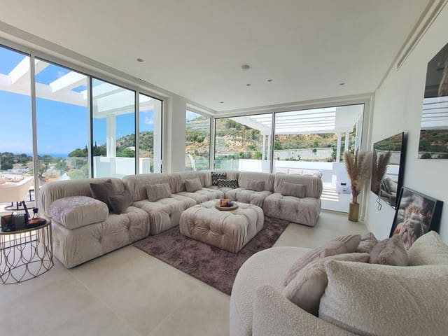 3 quarto Penthouse para venda em Ojen com piscina garagem - 949 000 € (Ref: 8594693)