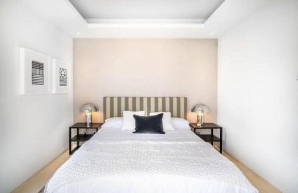 Villa/Maison de 6 chambres de location de vacances à Nueva Andalucia avec piscine garage - 7 000 € (Ref: 8596977)