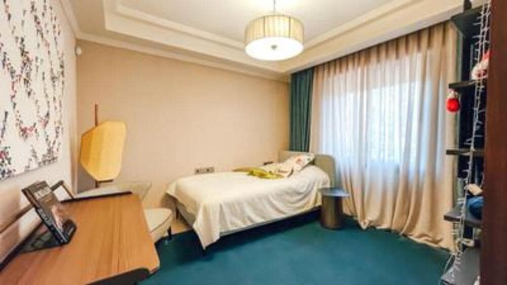 3 soveværelse Lejlighed til leje i Estepona med swimmingpool garage - € 5.000 (Ref: 8603267)