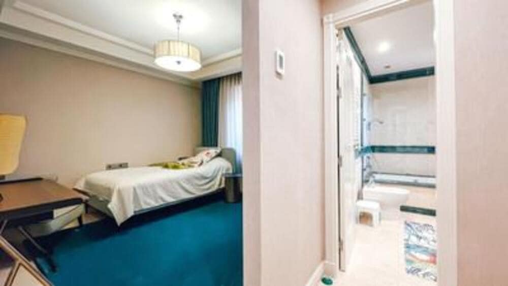 3 soveværelse Lejlighed til leje i Estepona med swimmingpool garage - € 5.000 (Ref: 8603267)