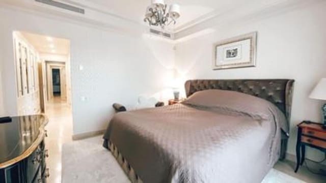 3 camera da letto Appartamento da affittare in El Padrón, Estepona con piscina garage - 5.000 € (Rif: 8603267)