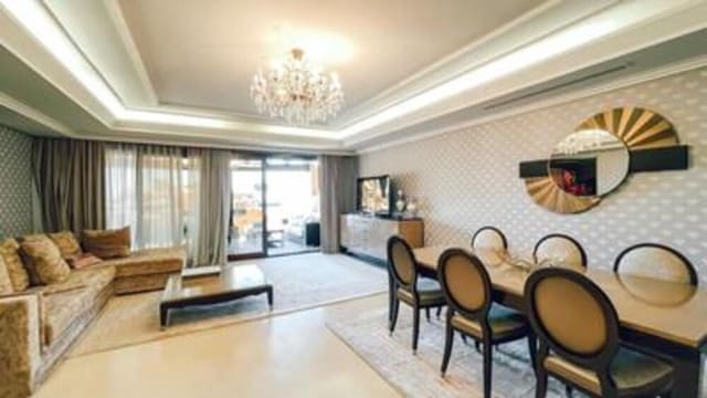 3 camera da letto Appartamento da affittare in El Padrón, Estepona con piscina garage - 5.000 € (Rif: 8603267)