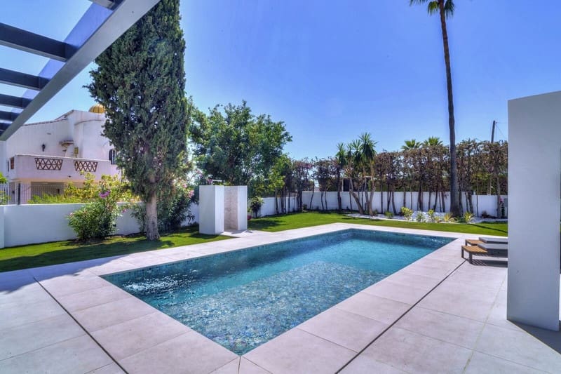 4 camera da letto Villa in vendita in Marbella con piscina garage - 2.350.000 € (Rif: 8603272)