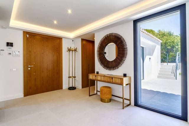 4 slaapkamer Villa te koop in Elviria, Marbella met zwembad garage - € 2.350.000 (Ref: 8603272)