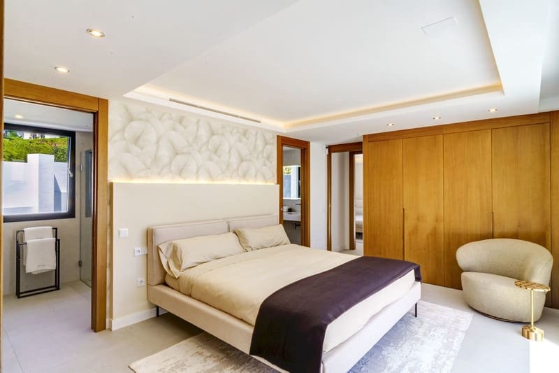 4 soverom Villa til salgs i Marbella med svømmebasseng garasje - € 2 350 000 (Ref: 8603272)