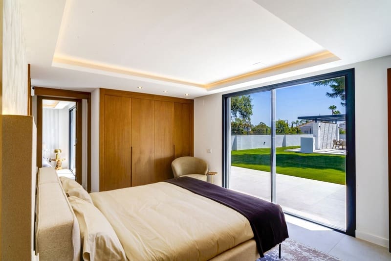 4 soverom Villa til salgs i Marbella med svømmebasseng garasje - € 2 350 000 (Ref: 8603272)
