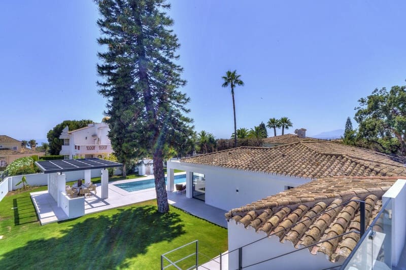 4 soverom Villa til salgs i Marbella med svømmebasseng garasje - € 2 350 000 (Ref: 8603272)