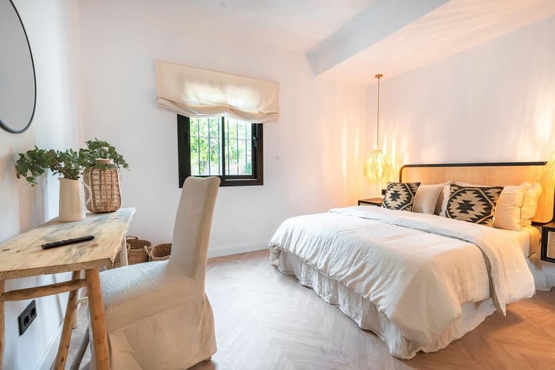 3 soveværelse Byhus til salg i Marbella med swimmingpool garage - € 695.000 (Ref: 8603274)