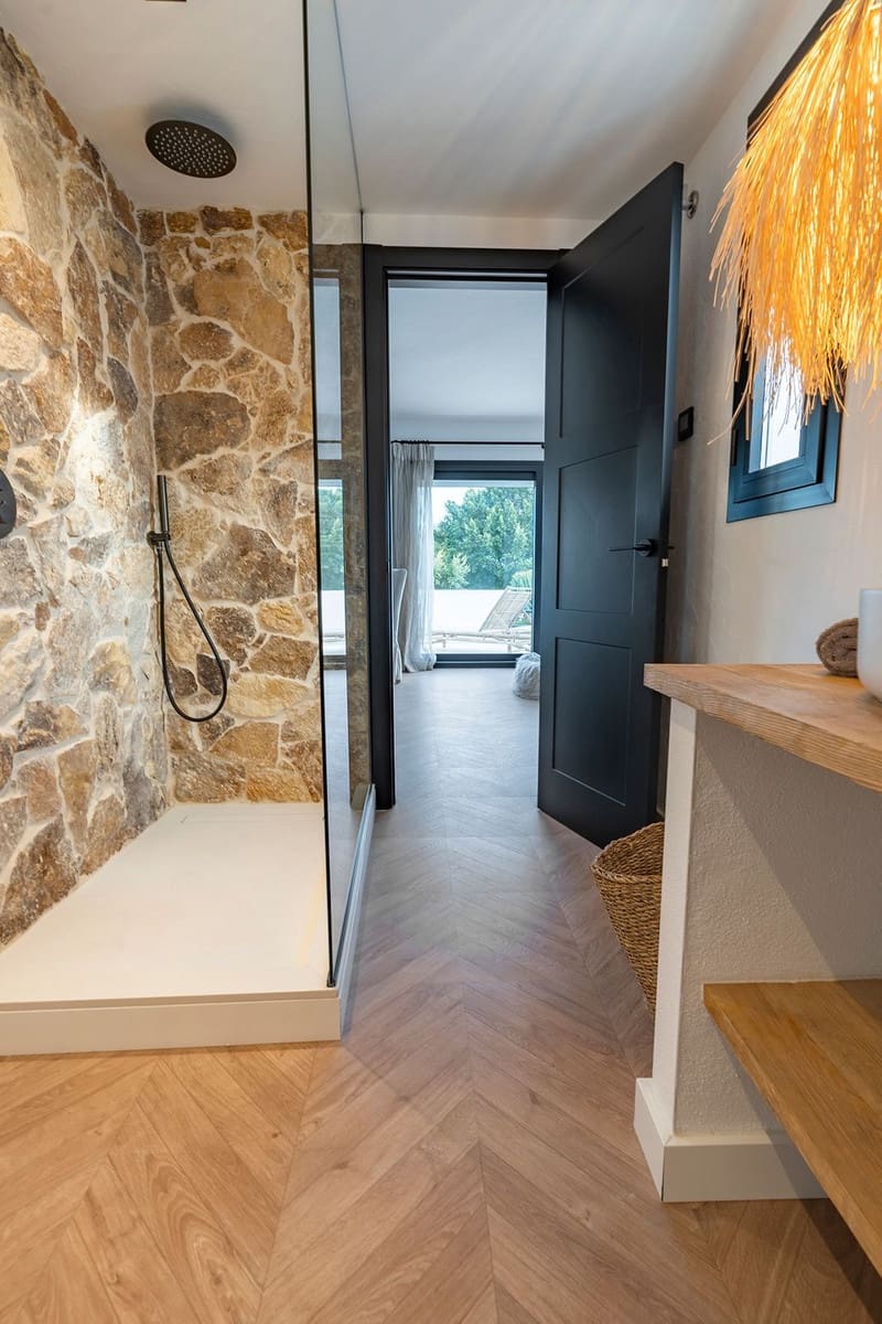 3 soveværelse Byhus til salg i Marbella med swimmingpool garage - € 695.000 (Ref: 8603274)