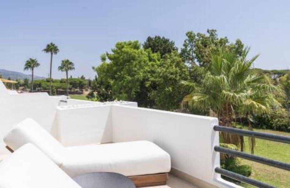 3 soveværelse Byhus til salg i Marbella med swimmingpool garage - € 795.000 (Ref: 8603274)