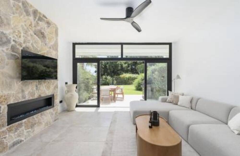 3 soveværelse Byhus til salg i Marbella med swimmingpool garage - € 795.000 (Ref: 8603274)