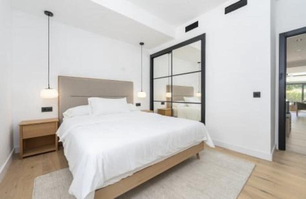 3 soveværelse Byhus til salg i Marbella med swimmingpool garage - € 795.000 (Ref: 8603274)