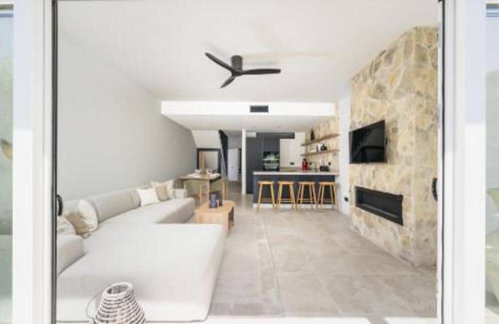 3 soveværelse Byhus til salg i Marbella med swimmingpool garage - € 795.000 (Ref: 8603274)