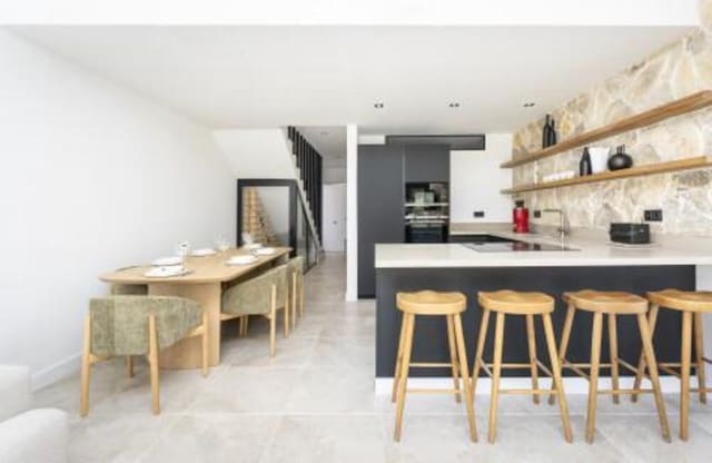 3 camera da letto Casa in vendita in Aloha Golf, Marbella con piscina garage - 795.000 € (Rif: 8603274)