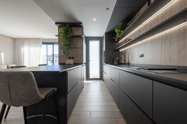 4 sovrum Takvåning att hyra i Torrecilla - La Cañada, Marbella med pool garage - 5 700 € (Ref: 8614674)
