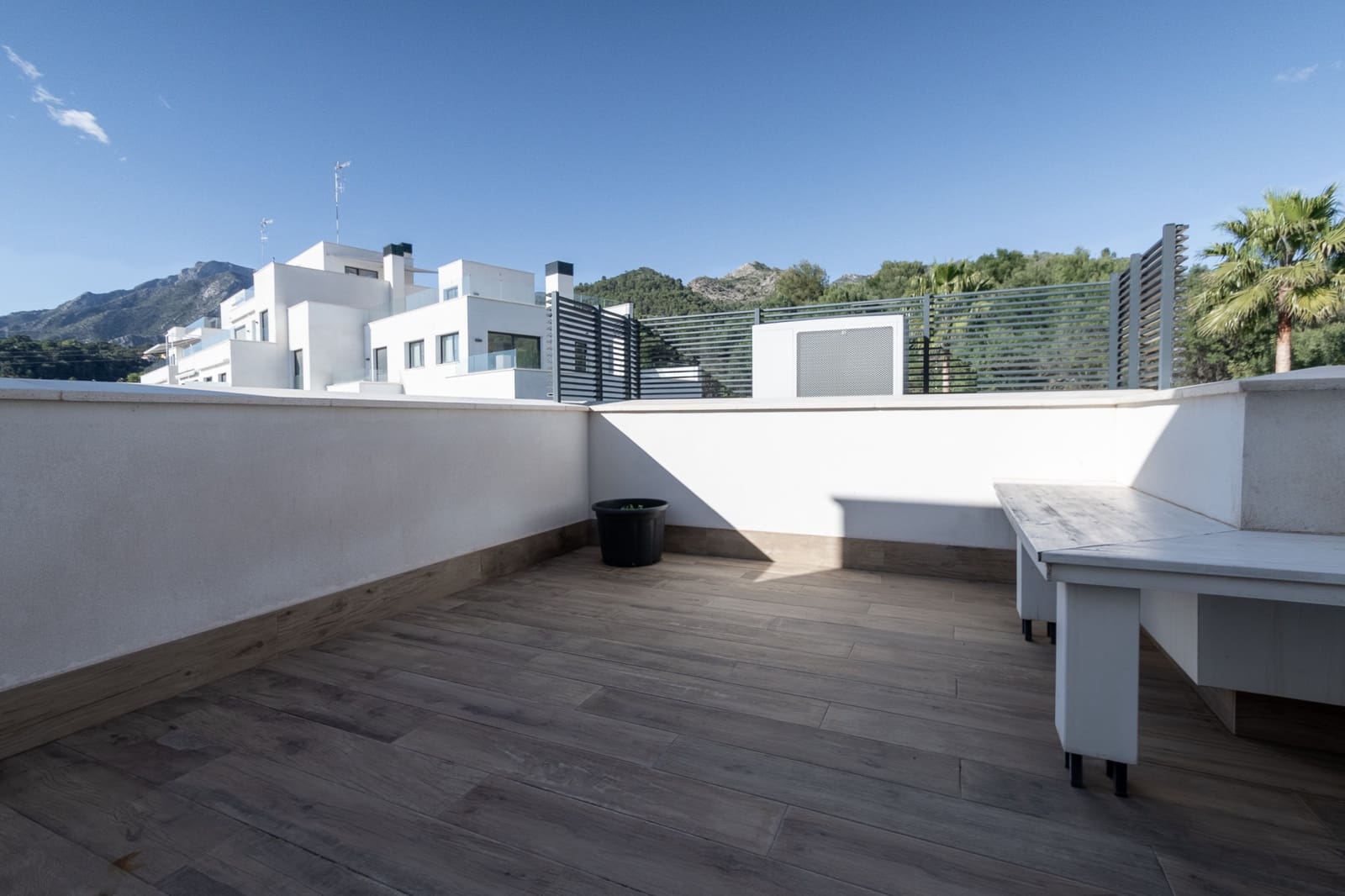 4 sovrum Takvåning att hyra i Marbella med pool garage - 5 700 € (Ref: 8614674)