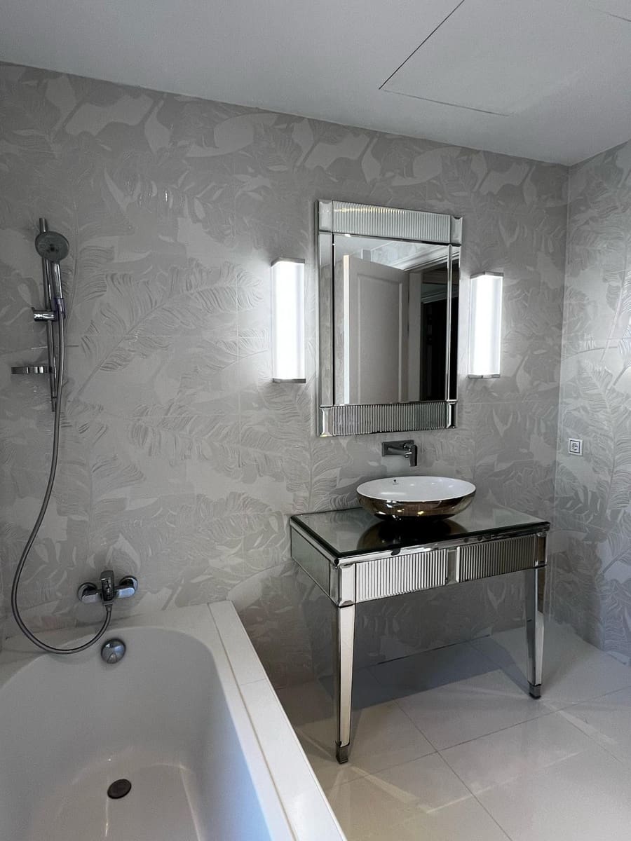 8 Zimmer Ferienvilla in Marbella mit Pool Garage - 20.000 € (Ref: 8615941)