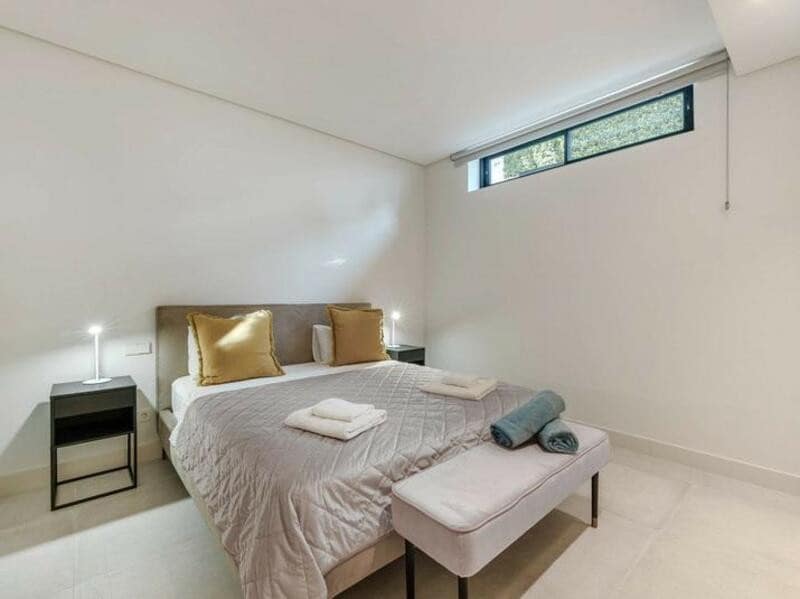 5 soveværelse Villa til salg i Benahavis med swimmingpool garage - € 3.850.000 (Ref: 8626291)