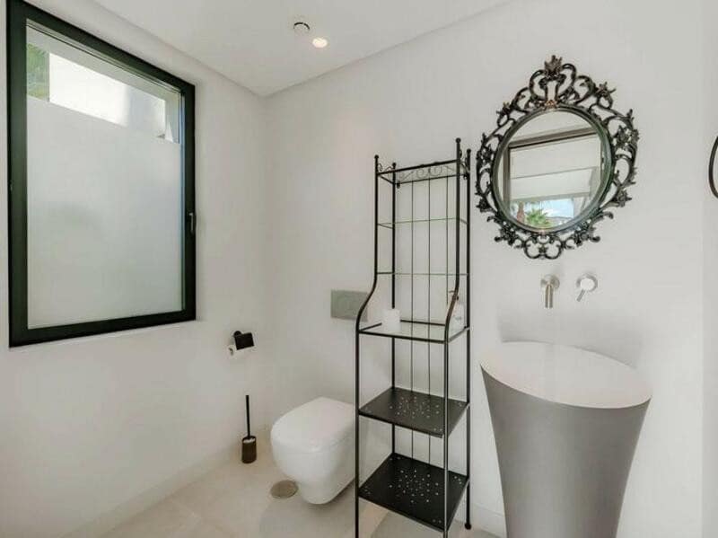 5 soveværelse Villa til salg i Benahavis med swimmingpool garage - € 3.850.000 (Ref: 8626291)