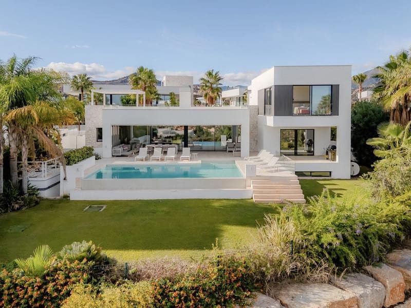 5 soveværelse Villa til salg i Benahavis med swimmingpool garage - € 3.850.000 (Ref: 8626291)