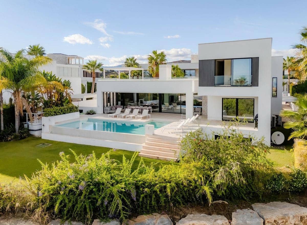 5 soveværelse Villa til salg i Benahavis med swimmingpool garage - € 3.850.000 (Ref: 8626291)