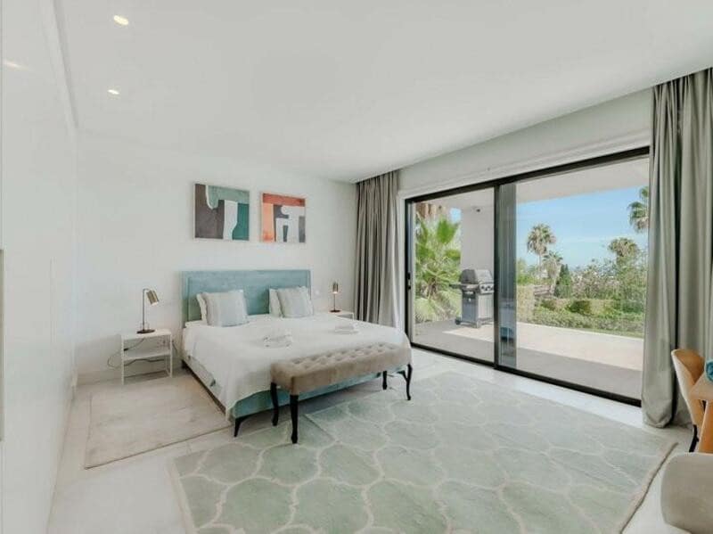 5 soverom Villa til salgs i Benahavis med svømmebasseng garasje - € 3 850 000 (Ref: 8626291)