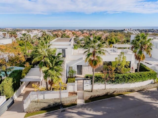 5 chambre Villa/Maison à vendre à Los Arqueros - Puerto del Almendro, Benahavís avec piscine garage - 3 850 000 € (Ref: 8626291)