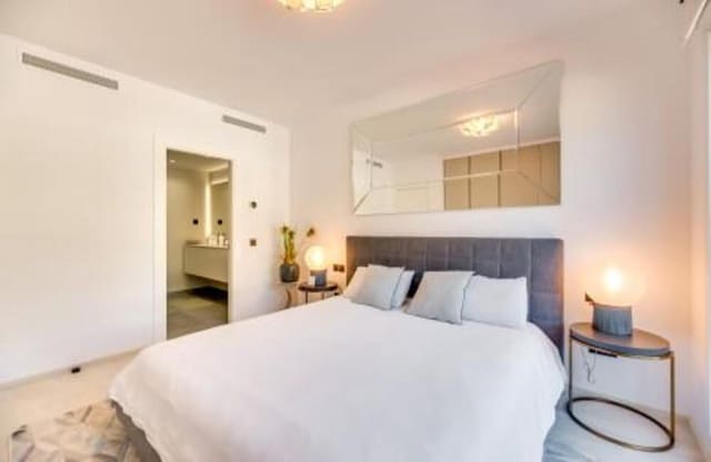 5 soveværelse Byhus til leje i Lomas De Marbella, Marbella med swimmingpool garage - € 11.700 (Ref: 8629764)