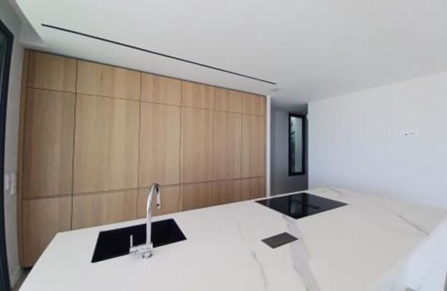 5 chambre Villa/Maison à vendre à La Zagaleta - El Madroñal, Benahavís avec piscine garage - 2 390 000 € (Ref: 8635996)