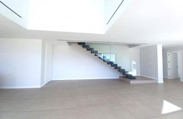 5 chambre Villa/Maison à vendre à La Zagaleta - El Madroñal, Benahavís avec piscine garage - 2 390 000 € (Ref: 8635996)