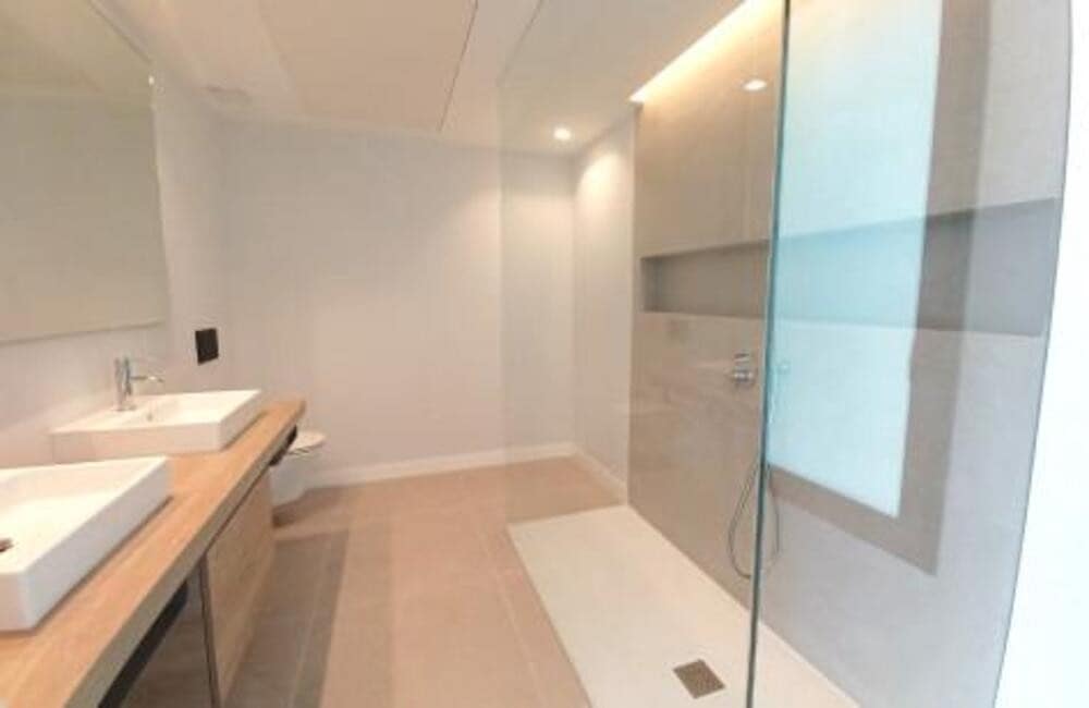 5 Zimmer Villa zu verkaufen in Benahavis mit Pool Garage - 2.390.000 € (Ref: 8635996)