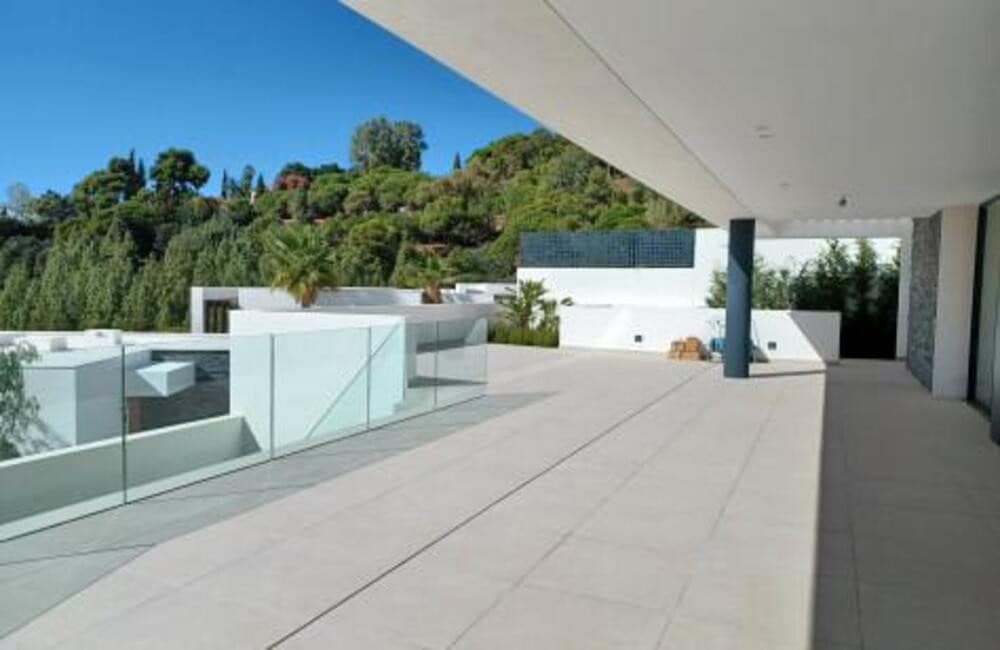 5 Zimmer Villa zu verkaufen in Benahavis mit Pool Garage - 2.390.000 € (Ref: 8635996)
