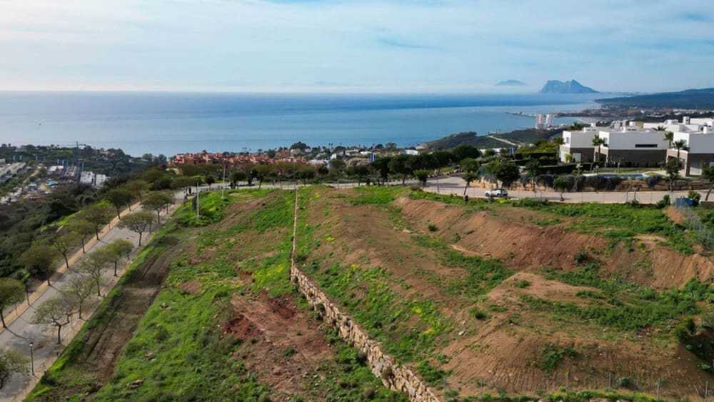 Terrain à Bâtir à vendre à Torreguadiaro - 480 000 € (Ref: 8651511)