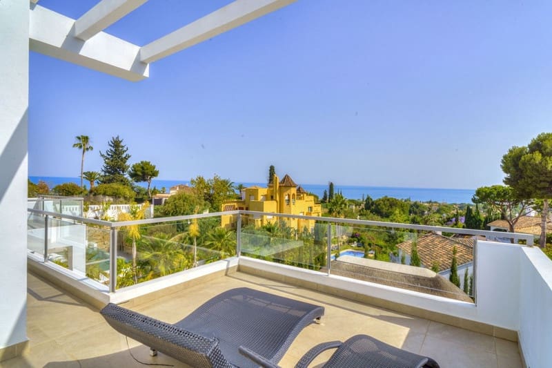 5 quarto Moradia para venda em Marbella com piscina garagem - 2 285 000 € (Ref: 8651512)