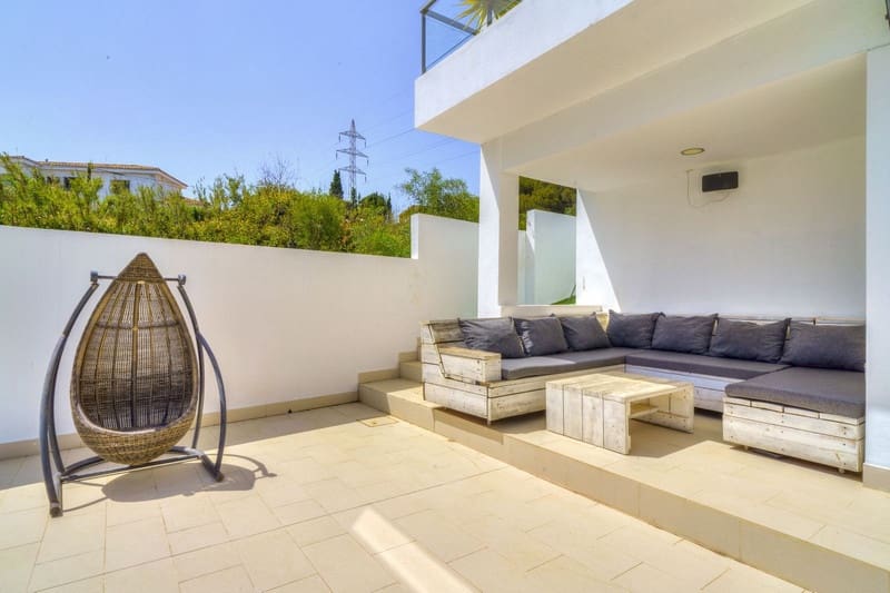5 quarto Moradia para venda em Marbella com piscina garagem - 2 285 000 € (Ref: 8651512)