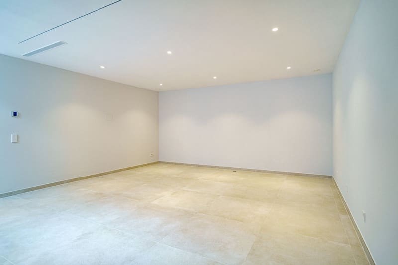 5 quarto Moradia para venda em Marbella com piscina garagem - 3 295 000 € (Ref: 8651513)