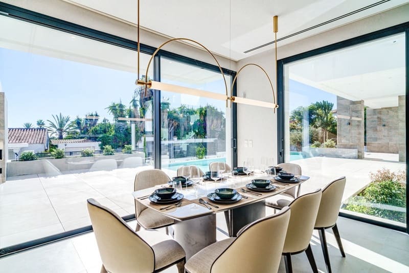 5 quarto Moradia para venda em Marbella com piscina garagem - 3 295 000 € (Ref: 8651513)