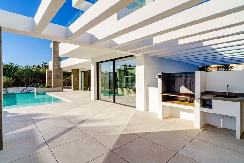 5 camera da letto Villa in vendita in Marbella con piscina garage - 3.295.000 € (Rif: 8651513)