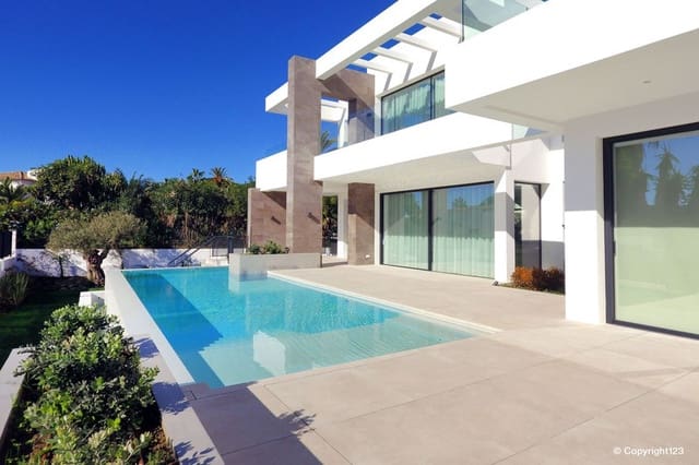 5 soveværelse Villa til salg i Marbesa, Marbella med swimmingpool garage - € 3.295.000 (Ref: 8651513)
