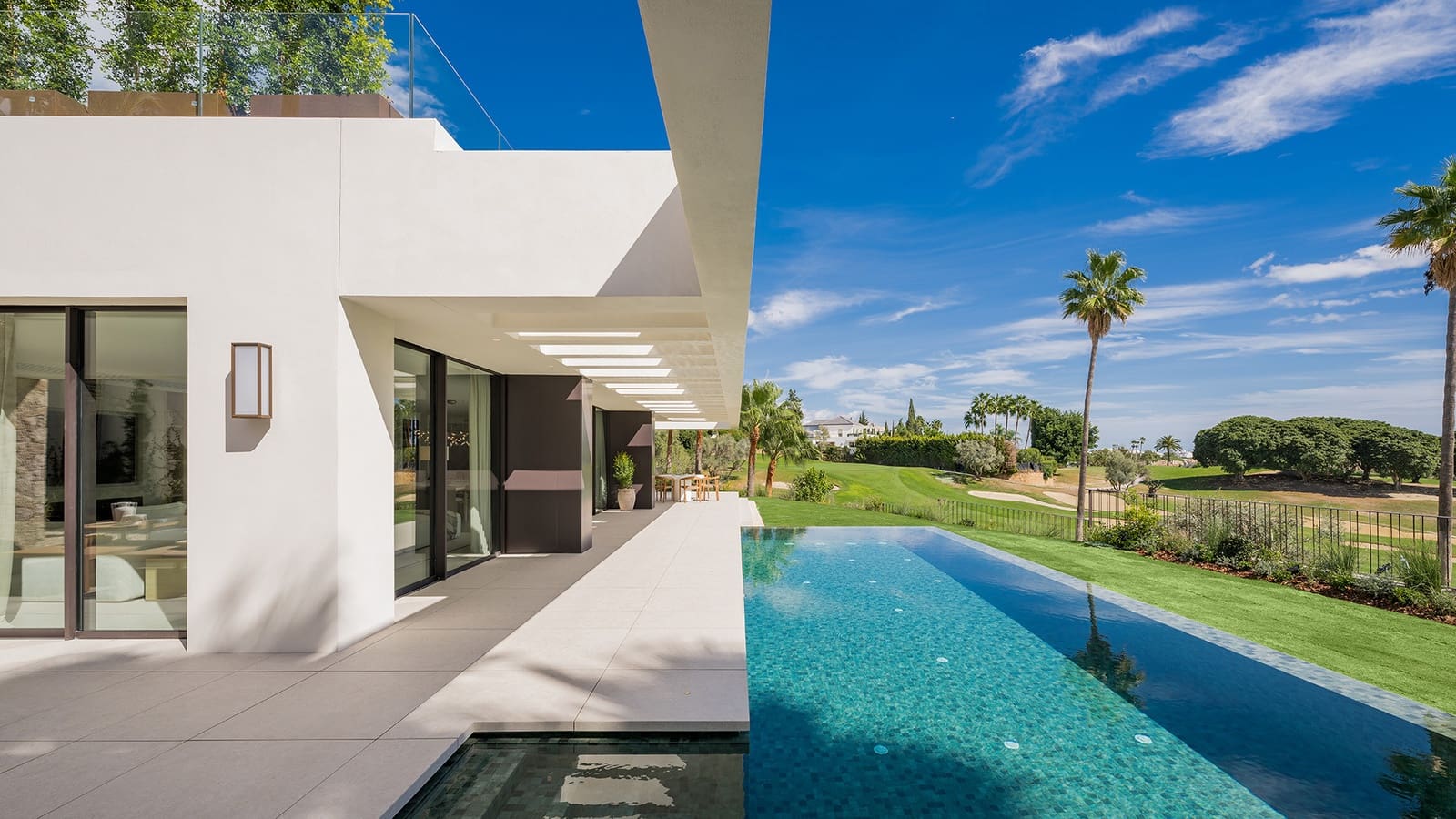 4 quarto Moradia para venda em Marbella com piscina garagem - 6 875 000 € (Ref: 8654356)
