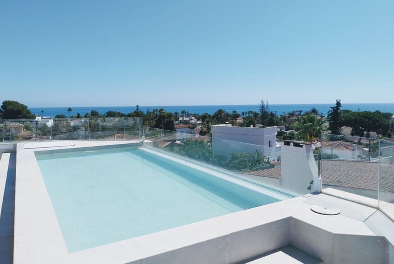 3 slaapkamer Villa te koop in Marbella met zwembad garage - € 1.675.000 (Ref: 8654359)